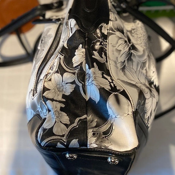 New Sharif Large Leather Shoulder Bag NWOT - Picture 6 of 15